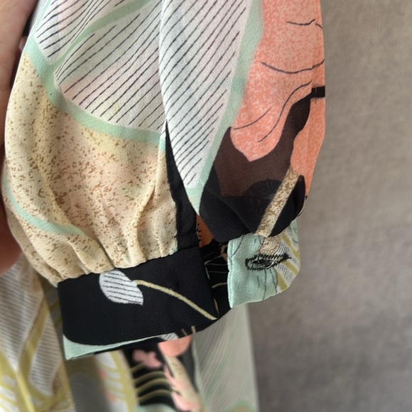 Lulu's Maxi Dress Size medium Black Floral Print Long Sleeves Lined - Picture 7 of 8